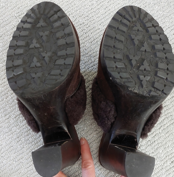 Coach suede clogs with fur - Picture 10 of 14